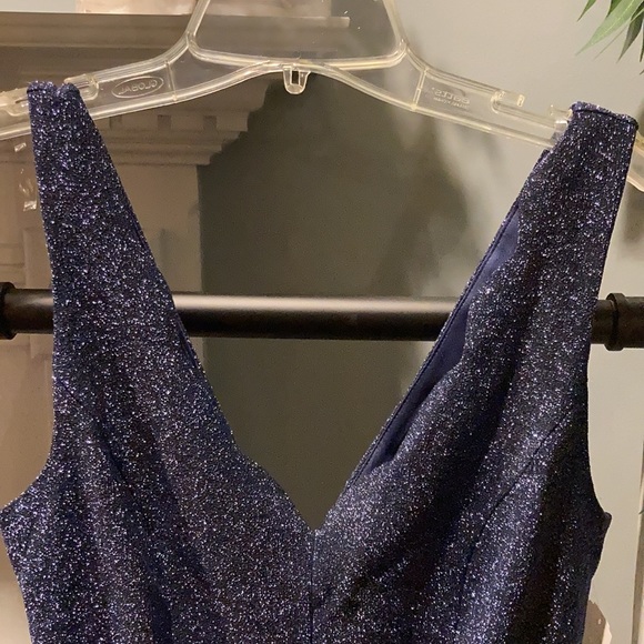 Von Maur Dress. - Picture 5 of 5